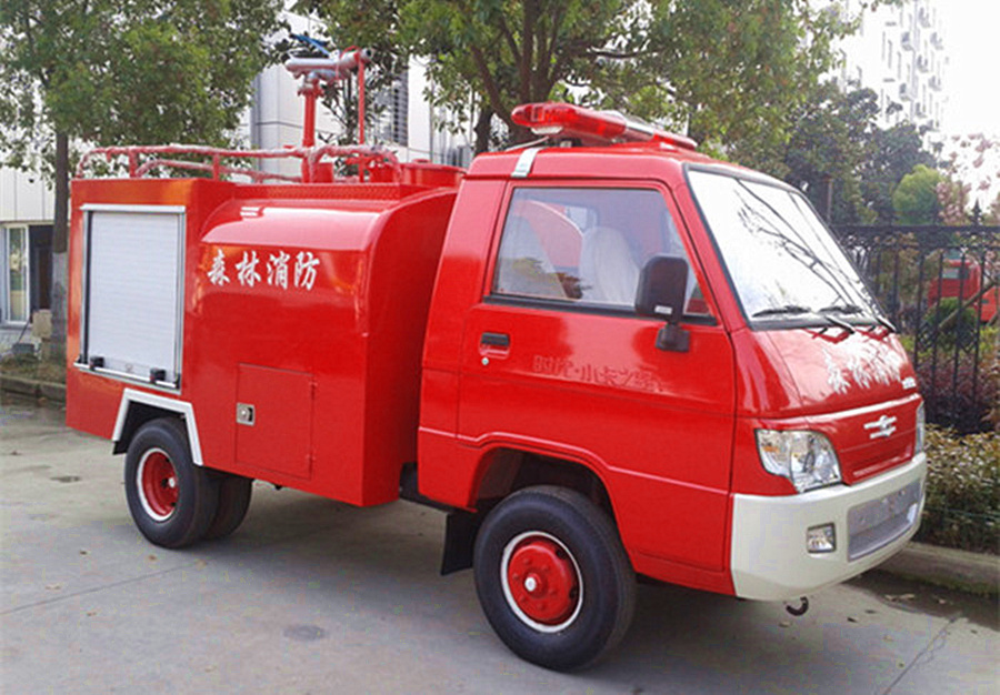 2吨福田小型消防车2.5吨微型消防洒水DLQ5040GPSF5