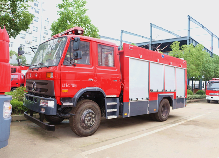 5吨东风泡沫消防车厂家6吨泡沫消防车价格JDF5140G