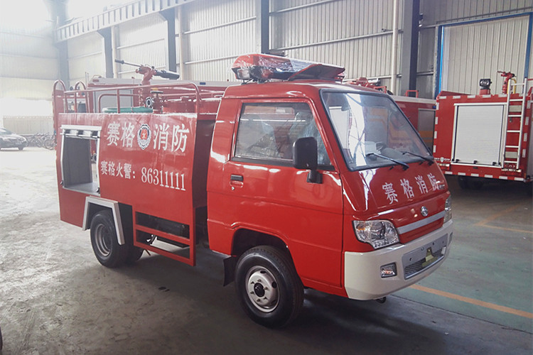 1.5吨小型泡沫消防车厂家1.2吨福田轻型乡镇消防车